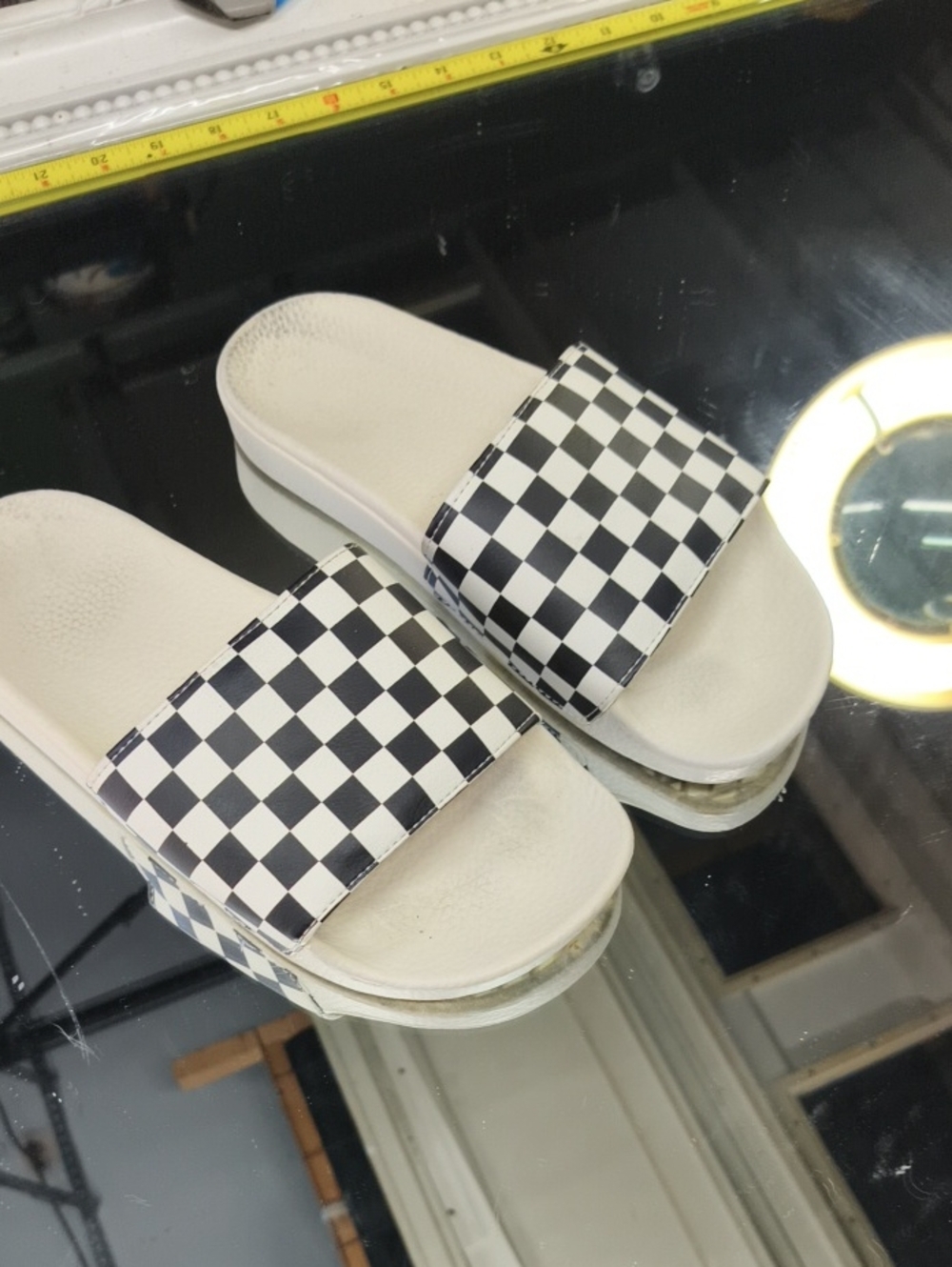 Women's 7 Vans Women's La Costa Checkerboard Slides Great Condition